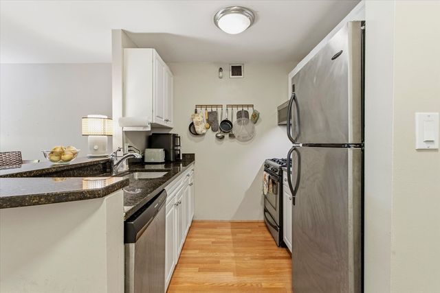 42 Eighth Street 5314, Boston, MA 02129