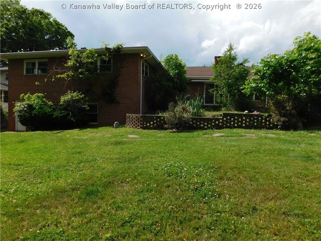 828 Beaumont Avenue, Charleston, WV 25314