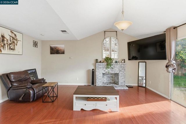 3600 3600 Gallagher Cir, Antioch, CA 94509