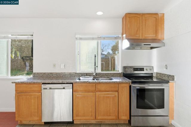 3600 3600 Gallagher Cir, Antioch, CA 94509