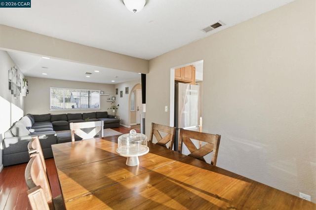 3600 3600 Gallagher Cir, Antioch, CA 94509