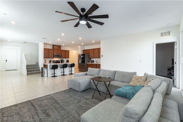 1990 Majalis Place, Las Vegas, NV 89106