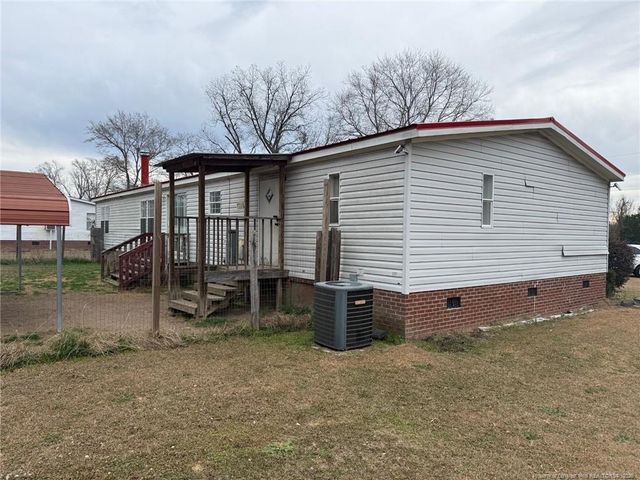 1998 Lewis McNeill Road, Red Springs, NC 28377