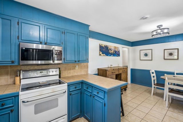 5312 Alvie Street, North Charleston, SC 29418