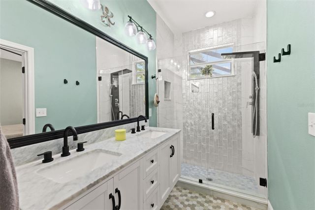 1507 HILLSIDE DRIVE, Tampa, FL 33610