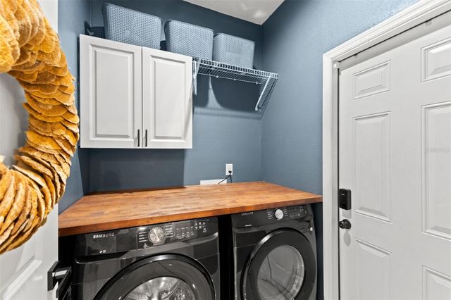 1507 HILLSIDE DRIVE, Tampa, FL 33610