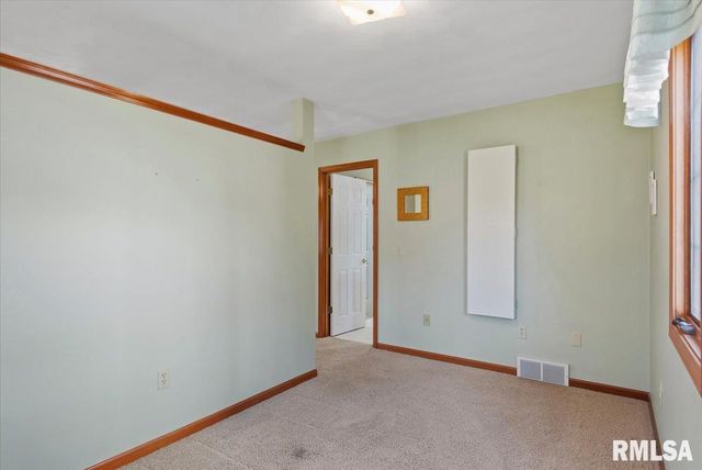 2705 Hastings Road, Chatham, IL 62629