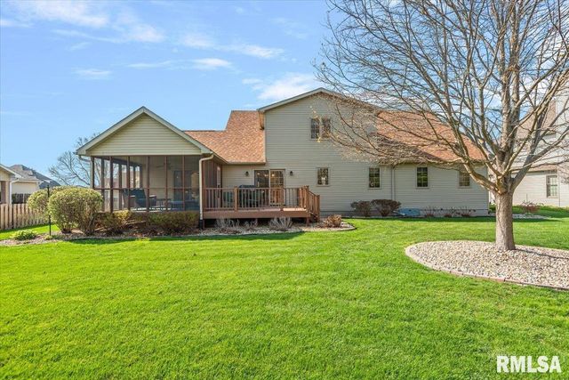 2705 Hastings Road, Chatham, IL 62629