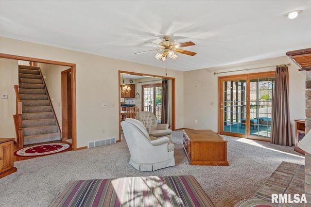 2705 Hastings Road, Chatham, IL 62629