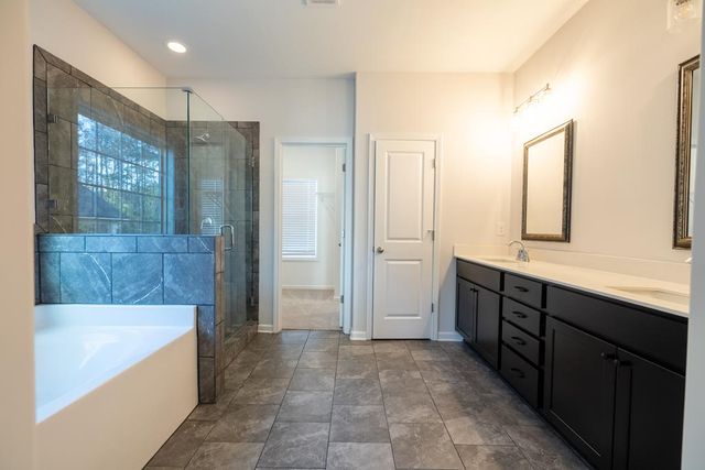 4070 Holstein Hill, Columbus, GA 31904