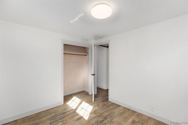 9048 Brookline Avenue, Plymouth, MI 48170