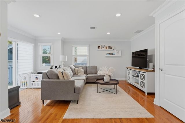 1420 Boulevard, Westfield Town, NJ 07090