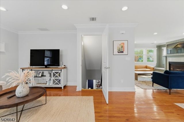 1420 Boulevard, Westfield Town, NJ 07090