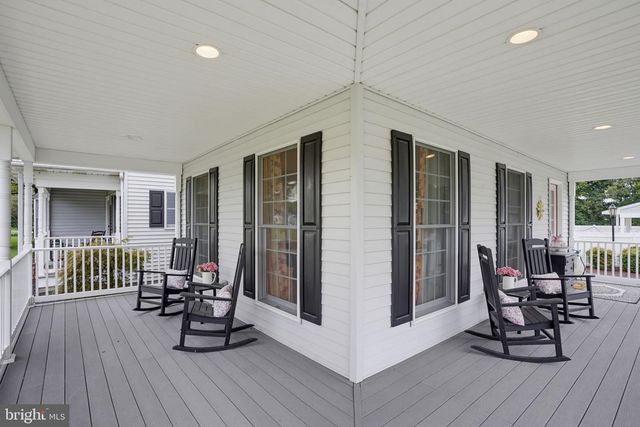 15879 S DUPONT HWY, Harrington, DE 19952