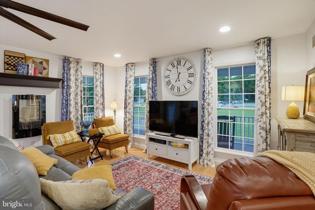 15879 S DUPONT HWY, Harrington, DE 19952