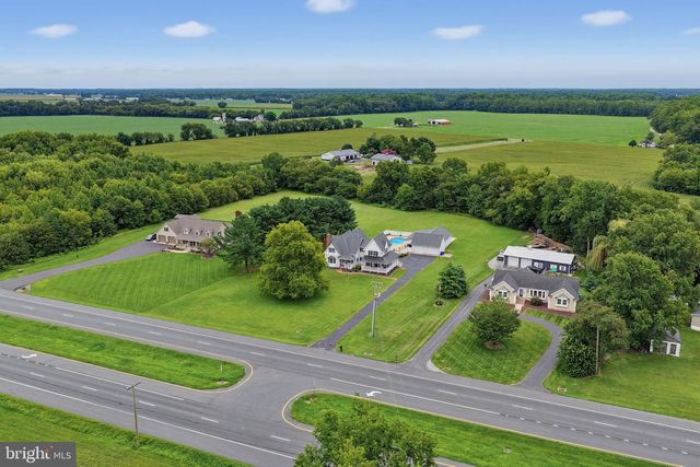 15879 S DUPONT HWY, Harrington, DE 19952
