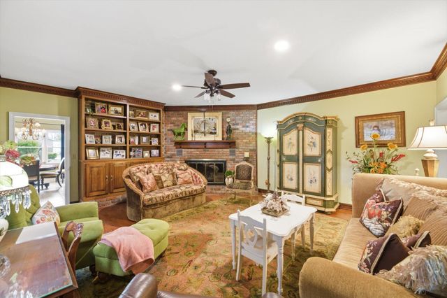 715 Harren Court, Etowah, TN 37331