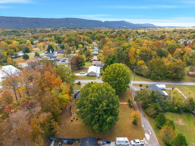 715 Harren Court, Etowah, TN 37331