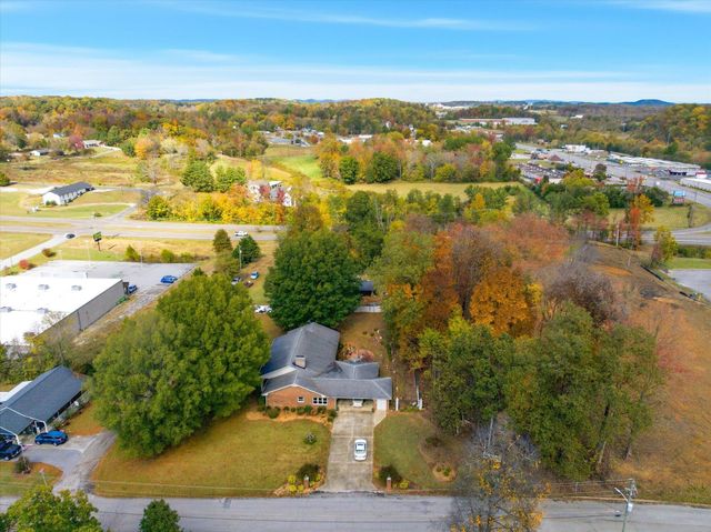 715 Harren Court, Etowah, TN 37331