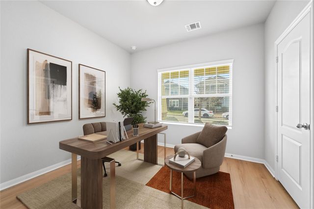 211 Timber Brook DR, Hutto, TX 78634