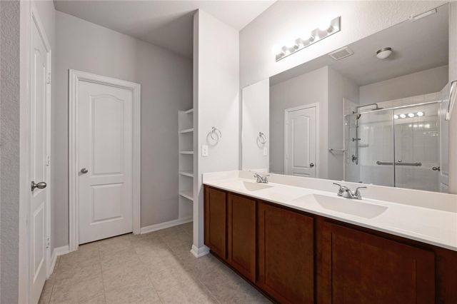 211 Timber Brook DR, Hutto, TX 78634