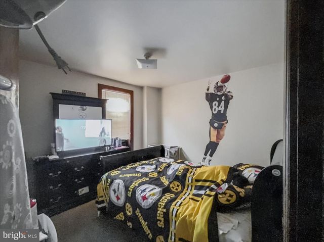 1937 ZARKER ST, Harrisburg, PA 17104