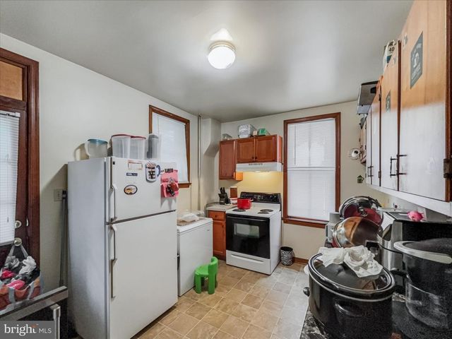 1937 ZARKER ST, Harrisburg, PA 17104
