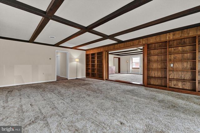 3102 CURTIS RD, Sinking Spring, PA 19608