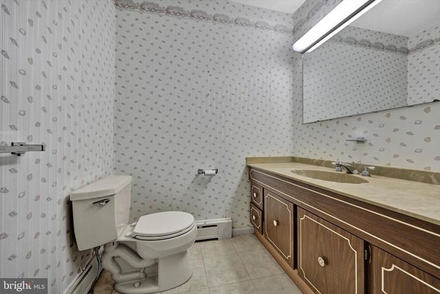 3102 CURTIS RD, Sinking Spring, PA 19608