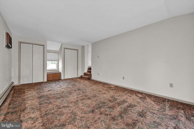 3102 CURTIS RD, Sinking Spring, PA 19608