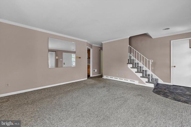 3102 CURTIS RD, Sinking Spring, PA 19608