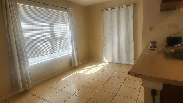 2638 HAWKINS MILL RD, Memphis, TN 38127