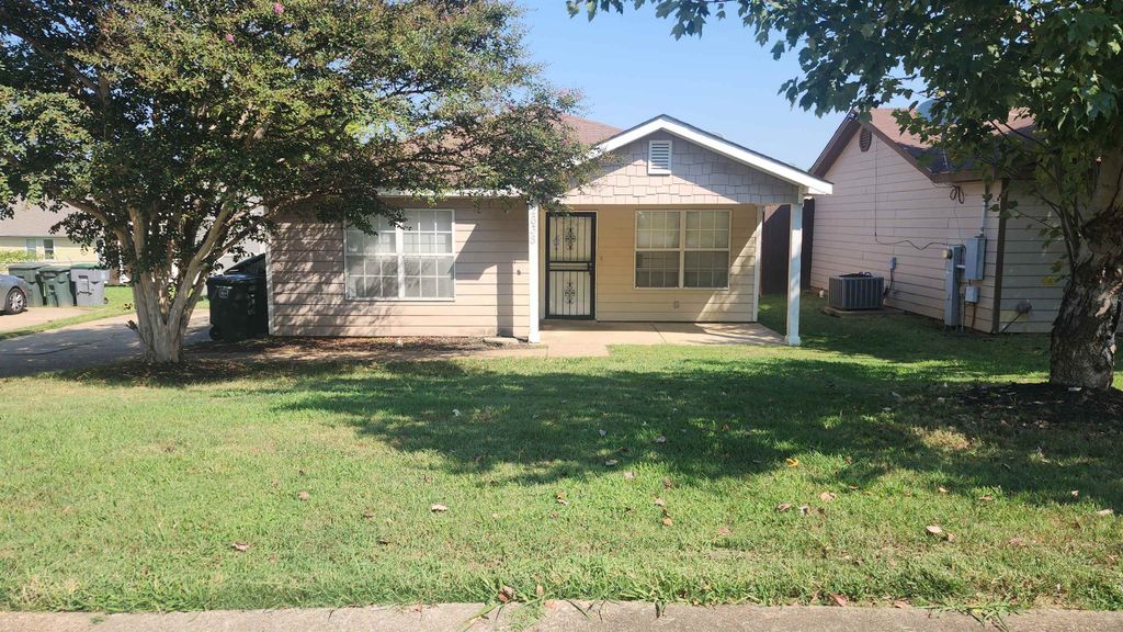 2638 HAWKINS MILL RD, Memphis, TN 38127