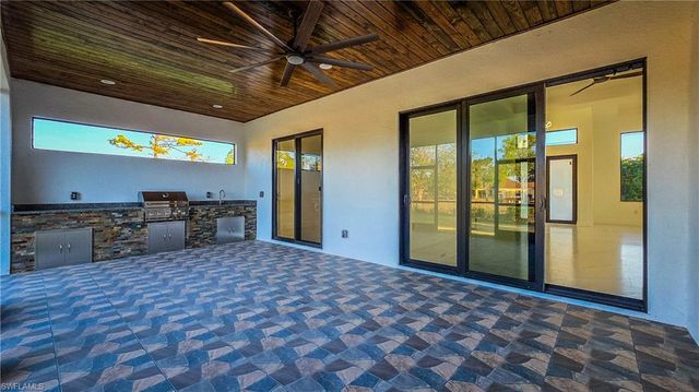 4200 16th ST W, Lehigh Acres, FL 33971