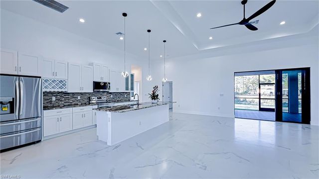 4200 16th ST W, Lehigh Acres, FL 33971