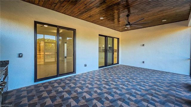 4200 16th ST W, Lehigh Acres, FL 33971