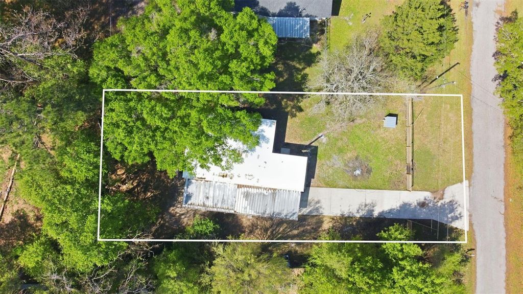 Image 2 of property listing at 18170 SPANGLER AVENUE, Brooksville, FL 34604