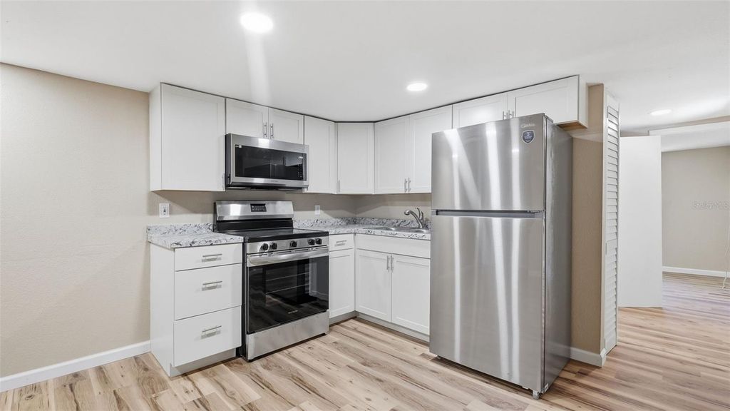 Image 12 of property listing at 18170 SPANGLER AVENUE, Brooksville, FL 34604