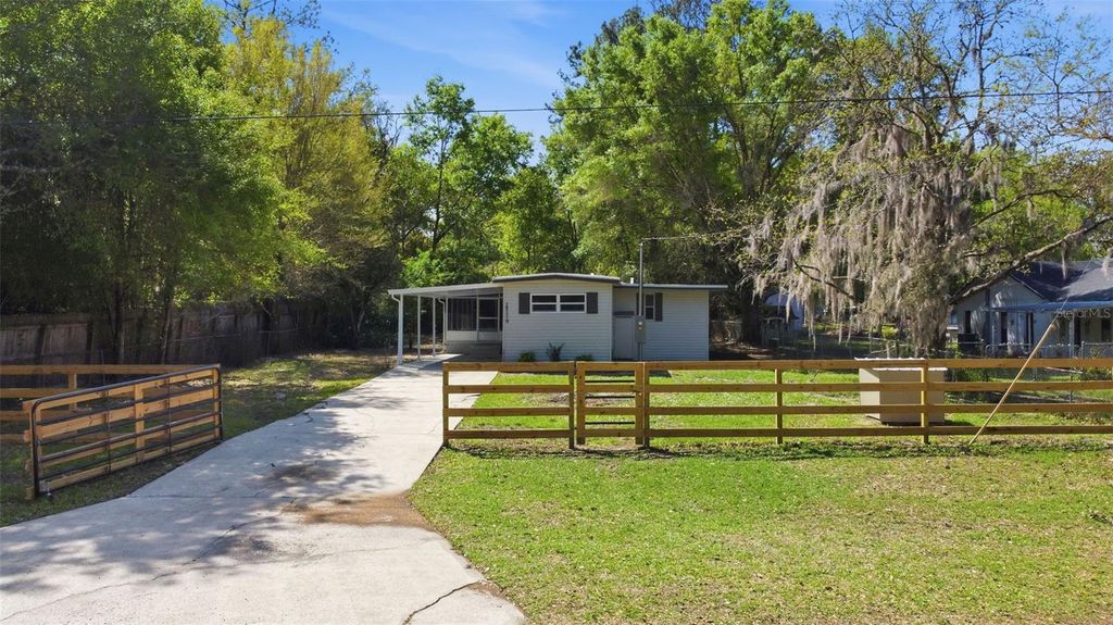 Image 34 of property listing at 18170 SPANGLER AVENUE, Brooksville, FL 34604