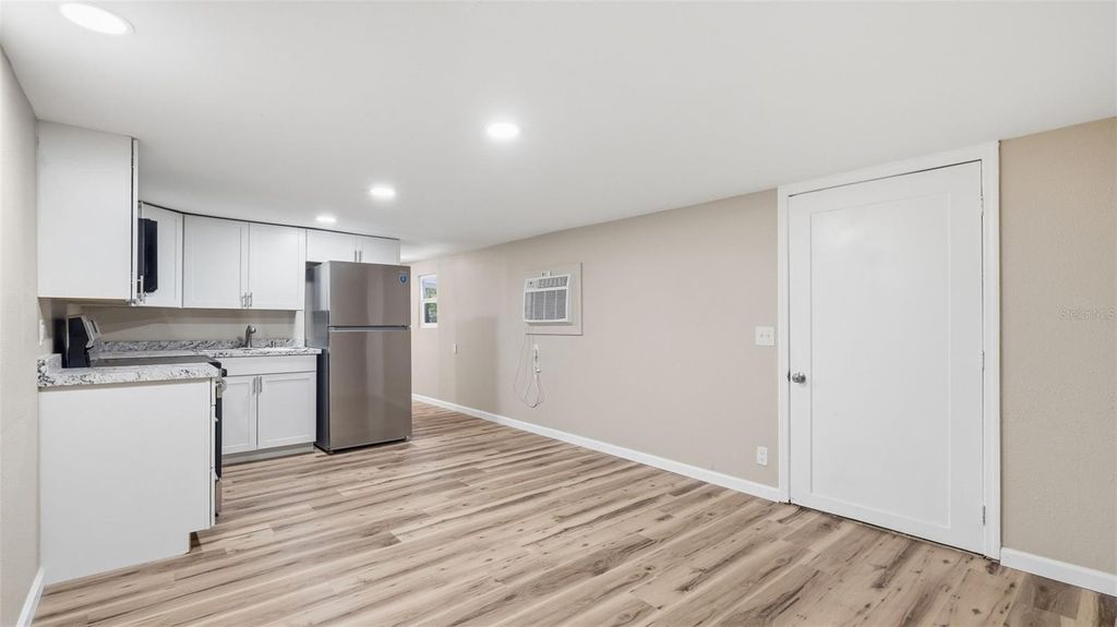 Image 10 of property listing at 18170 SPANGLER AVENUE, Brooksville, FL 34604