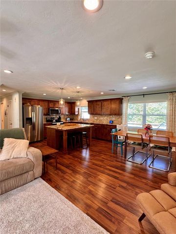 706 SE 28TH AVENUE, Ocala, FL 34471