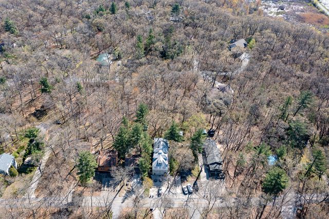 33 S Lake Shore County Road, Beverly Shores, IN 46301