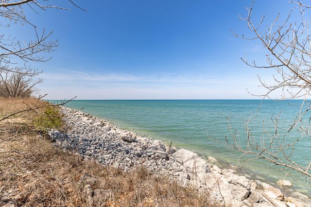 33 S Lake Shore County Road, Beverly Shores, IN 46301