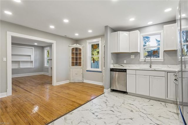 3333 Guinea CIR, Hayes, VA 23072