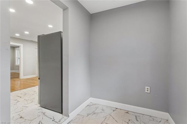 3333 Guinea CIR, Hayes, VA 23072