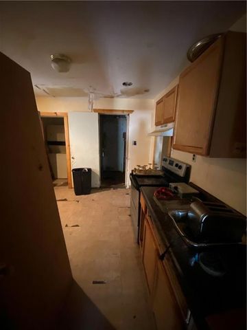 1133 Cleveland Avenue, Kansas City, KS 66104