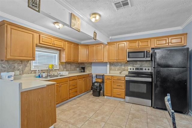 116 N Lightner Ave Avenue, Iowa, LA 70647