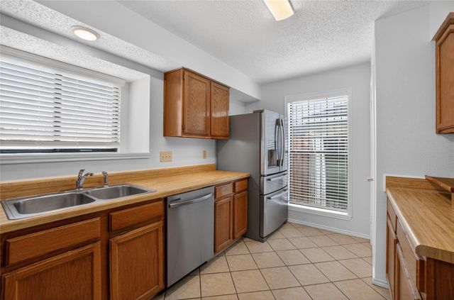 1420 Laredo Lane, Mesquite, TX 75150