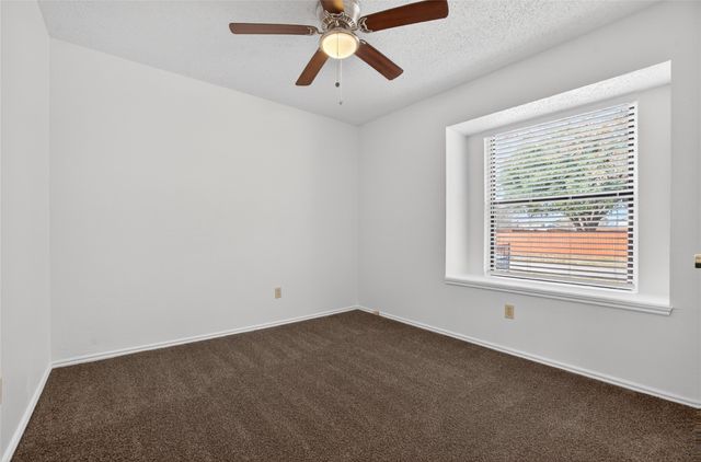 1420 Laredo Lane, Mesquite, TX 75150