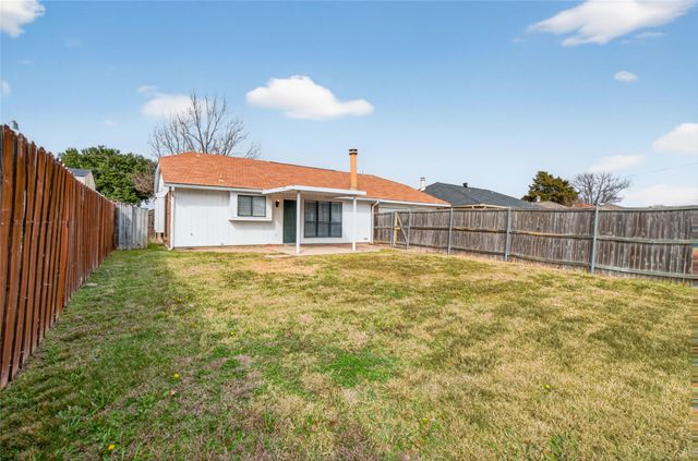 1420 Laredo Lane, Mesquite, TX 75150